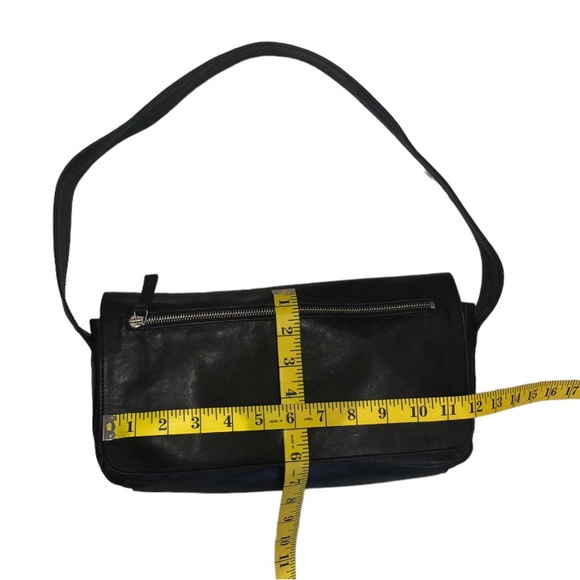 Coccinelle Shoulder Bag with Flap, aniline leather EUC Made in Italy - Picture 5 of 7